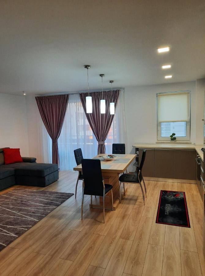 Sorin'S Comfortable Apartment บราชอฟ ภายนอก รูปภาพ